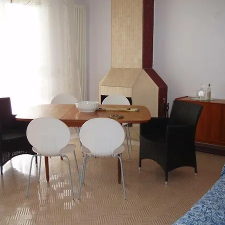 Rosa Tatil Evi *